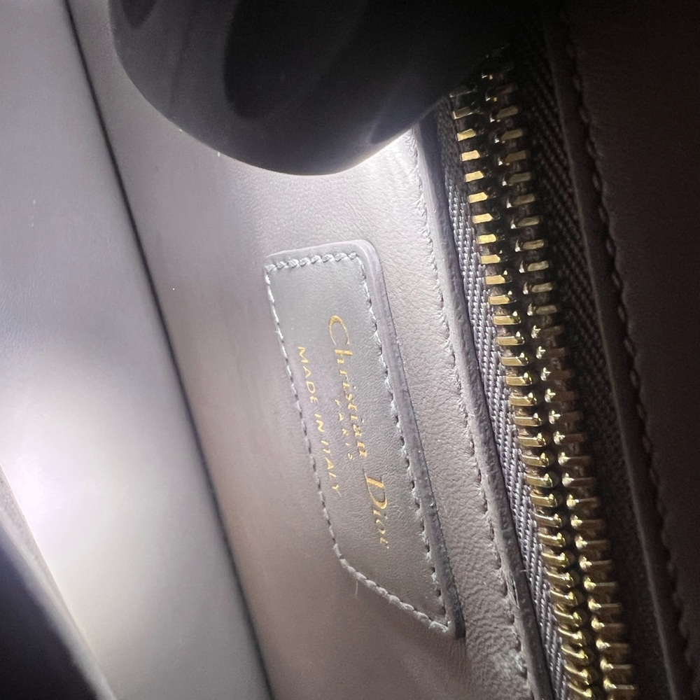 Dior 30 Montaigne Bag Calfskin - Picture 8 of 11